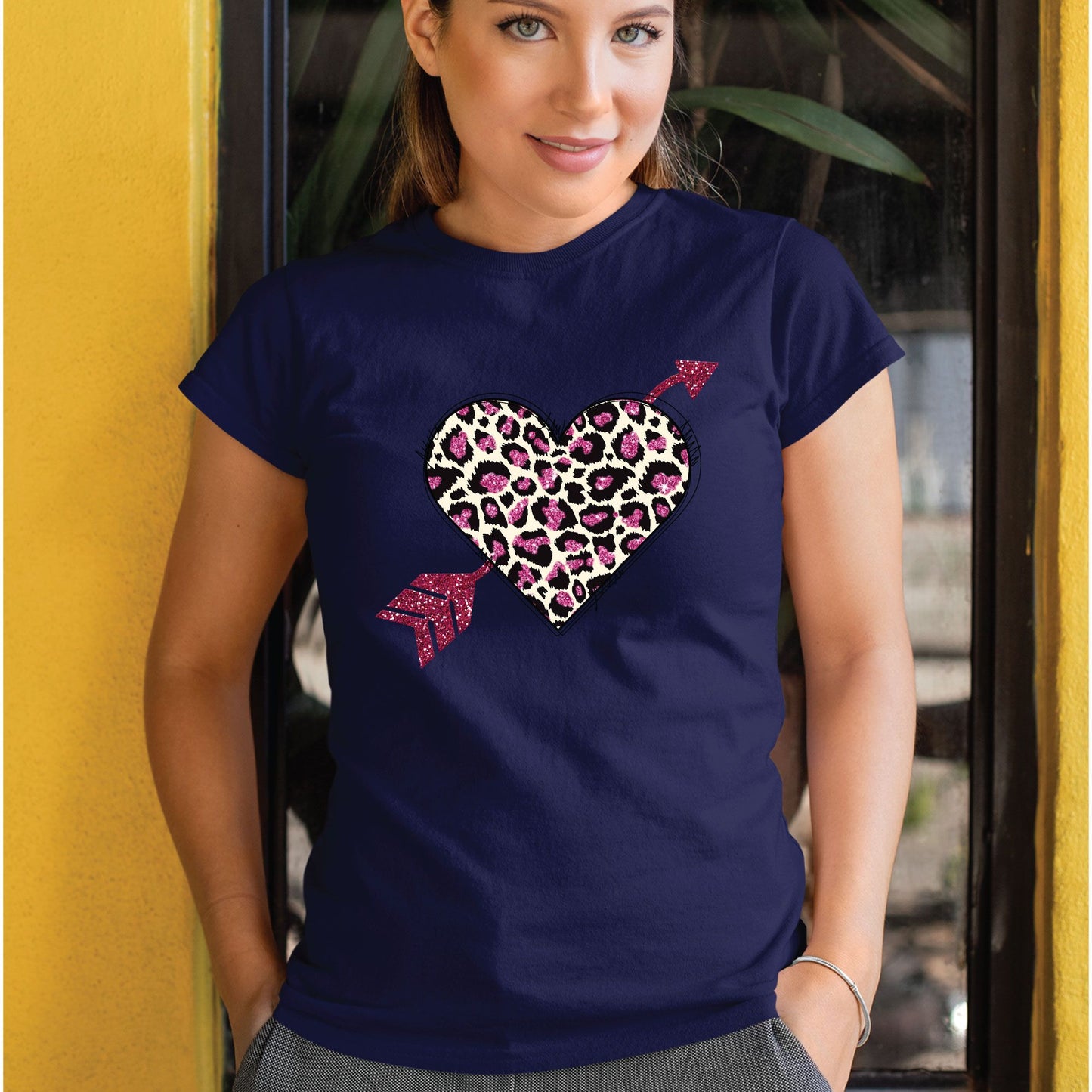 Valentine Day Womens Leopard Heart Shirt Cute Valentine Day Tees Animal Print Ladies Top Heart Valentine Girls Gift Shirts