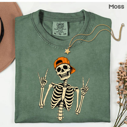 Cool Skeleton Rock On T-Shirt, Peace Sign Halloween Orange Hat Spooky Tee