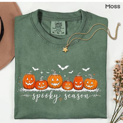 Spooky Season Jack O Lantern T-Shirt, Pumpkin Patch Bats Cursive Halloween Tee Sweatshirt