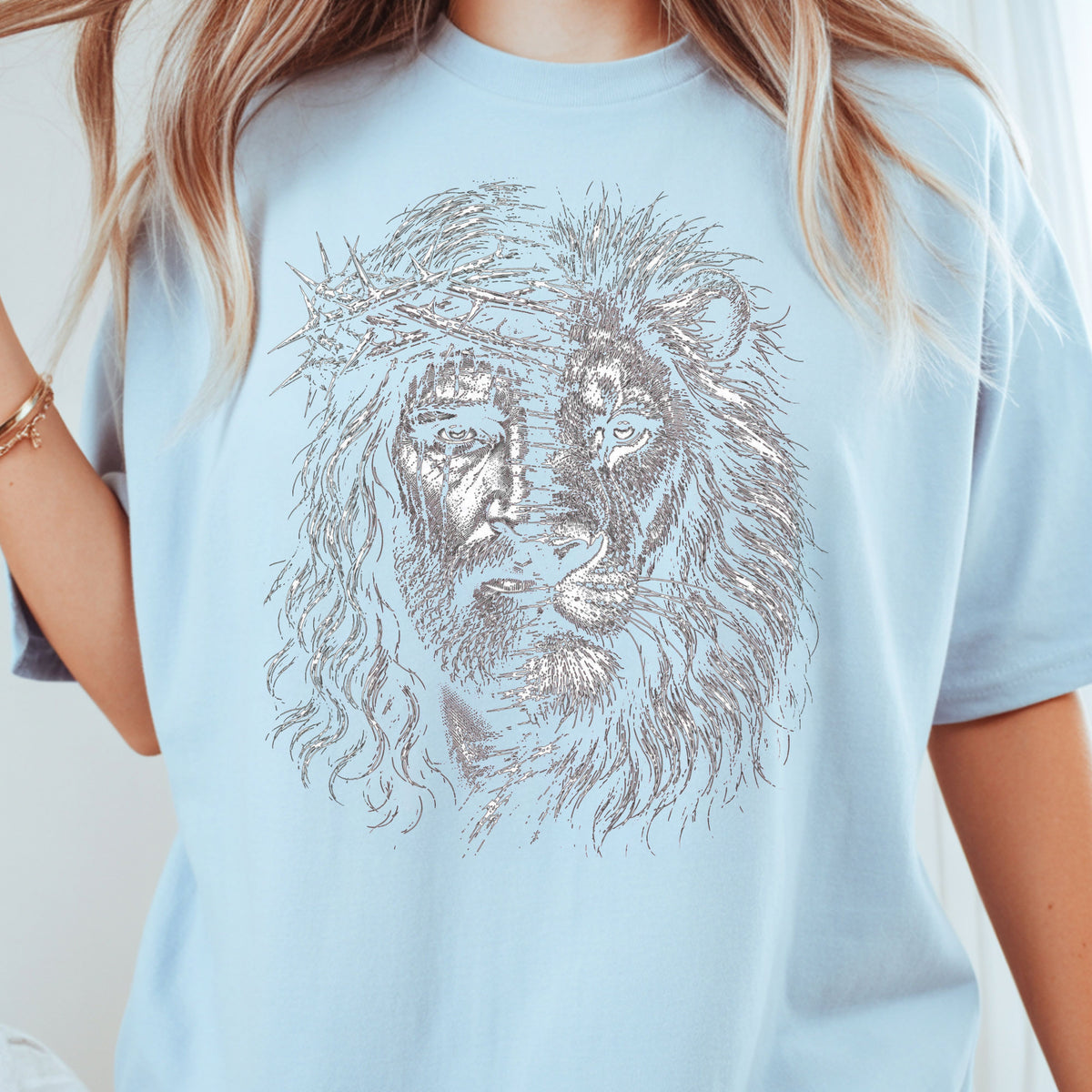 Lion and Jesus Christian Faith T-Shirt, Lion of Judah Crown of Thorns Sketch Tee