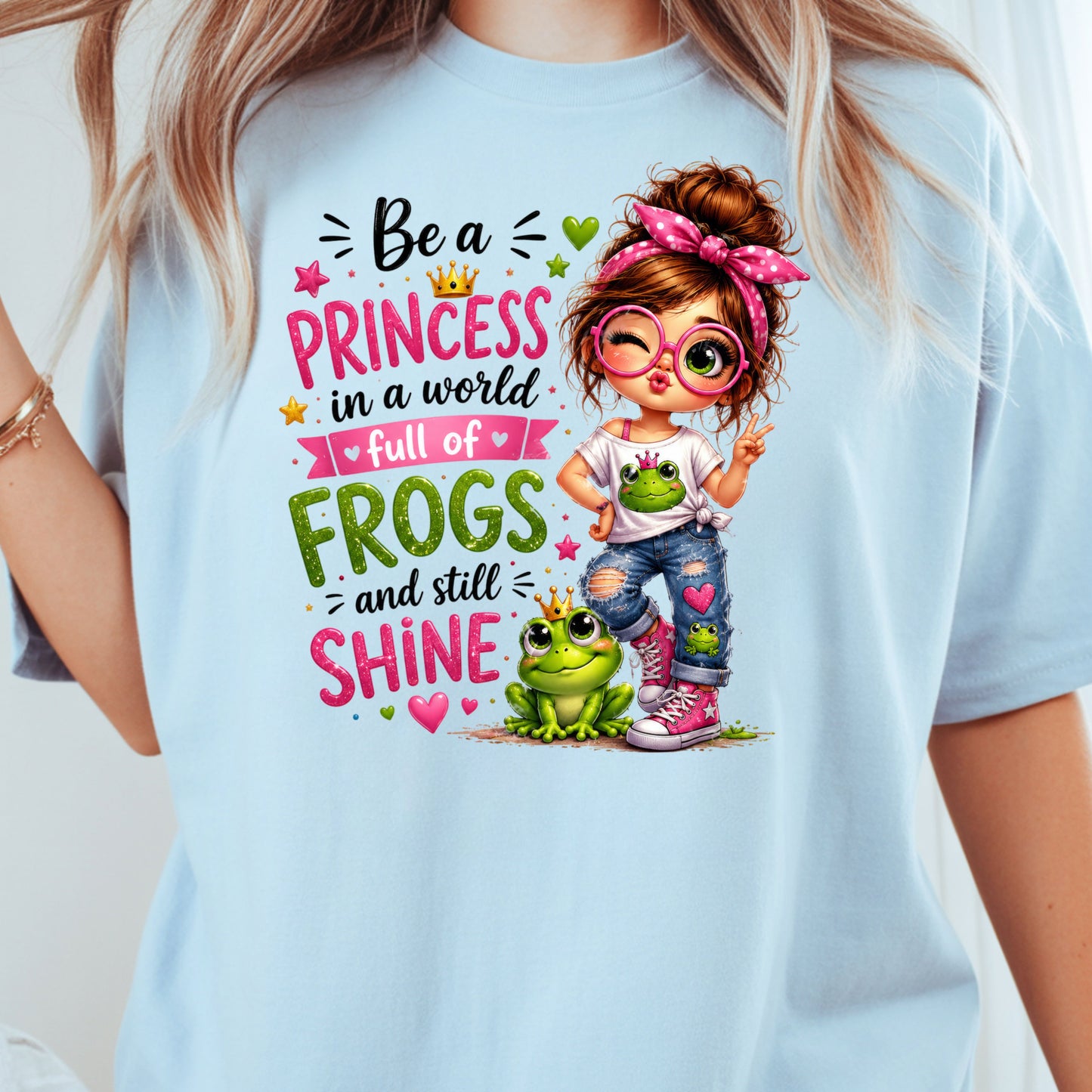 Be a Princess Frog Girl T-Shirt, Cute Messy Bun Pink Green Quote Tee