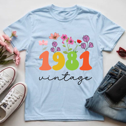 45th Birthday Shirt Women Made in 1981 T-Shirt