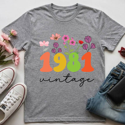45th Birthday Shirt Women Made in 1981 T-Shirt
