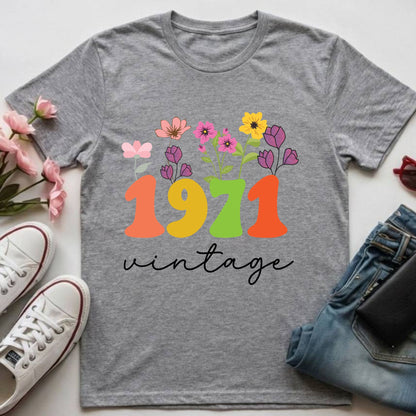 55th Birthday Shirt Women Made in 1971 T-Shirt 55 Years Loved Floral Birthday Gift