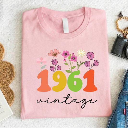65th Birthday Shirt Women Made in 1961 T-Shirt 65 Years Loved Floral Birthday Gift Vintage 1961 Sweatshirt Sixty Fifth Birthday Party Outfit