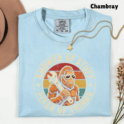 Funny Bigfoot Knower of Stuff Fixer of Things T-Shirt, Retro Sasquatch Wrench Sunglasses Dad Handyman Tee