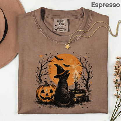 Halloween Black Cat Witch T-Shirt, Full Moon Pumpkin Spooky Vintage Books Magic Tee