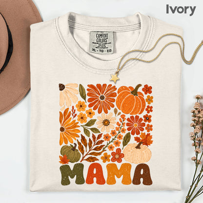 Mama Fall Floral Pumpkins T-Shirt, Retro Groovy Autumn Flowers Thanksgiving Comfort Color Tee