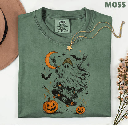 Halloween Skater Ghost Rock On T-Shirt, Skateboarding Skeleton Crescent Moon Pumpkins Bats Tee