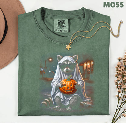 Halloween Ghost Raccoon T-Shirt, Pumpkin Trash Panda Spooky Vintage Tee