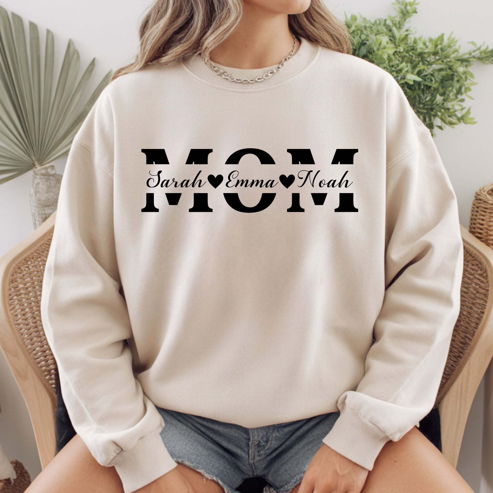 Custom Mom Comfort Colors T Shirts Mama Sweatshirt With Kids Name Mother's Day Gift Tees For Women Personalized Sweater