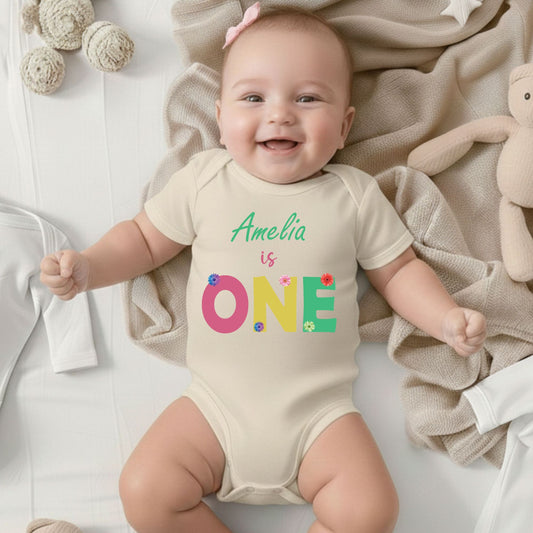 Personalized First Birthday Girl Bodysuit Custom Name 1st Birthday Shirt Floral Cake Smash Outfit One Year Old Tee Flower Birthday Party Gift