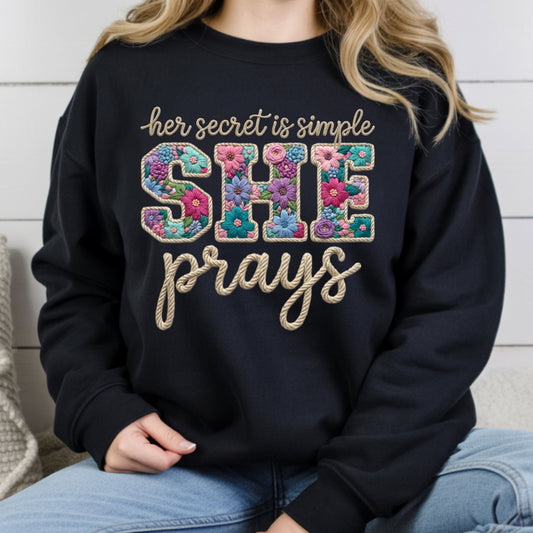 She Prays Comfort Colors T Shirt Her Secret Is Simple Floral Christian Youth Tee Religious Faith Children Sweatshirt Jesus Graphic Kids Apparel Mother Gift