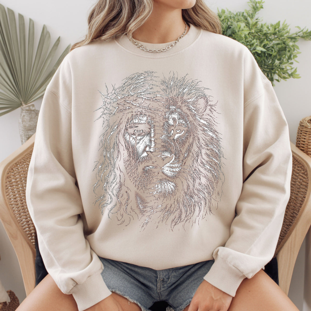 Lion and Jesus Christian Faith T-Shirt, Lion of Judah Crown of Thorns Sketch Tee