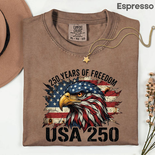 USA 250 Years of Freedom Comfort Colors T Shirts America 250th Tee Patriotic Eagle T-Shirt Distressed American Flag Fourth of July Gifts
