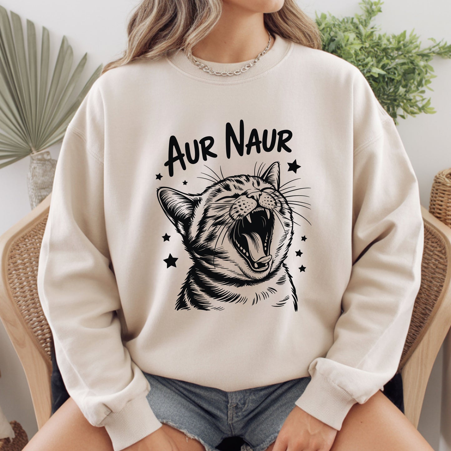 Aur Naur Cat Comfort Colors T Shirts Funny Women's Sweatshirt Mother's Day Gift Tees For Women Cat Meme Humorous Mom Sweater
