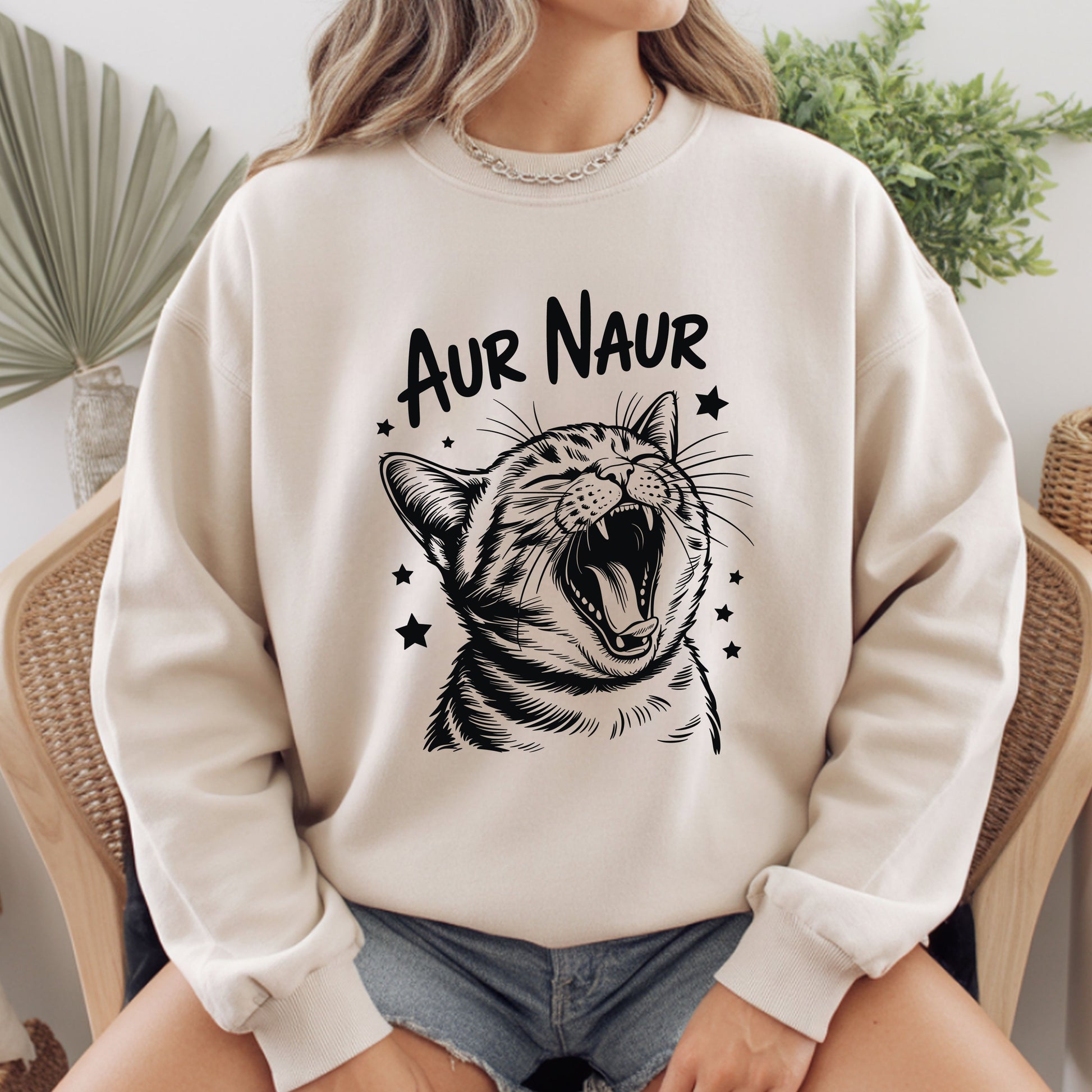 Aur Naur Cat Comfort Colors T Shirts Funny Women's Sweatshirt Mother's Day Gift Tees For Women Cat Meme Humorous Mom Sweater
