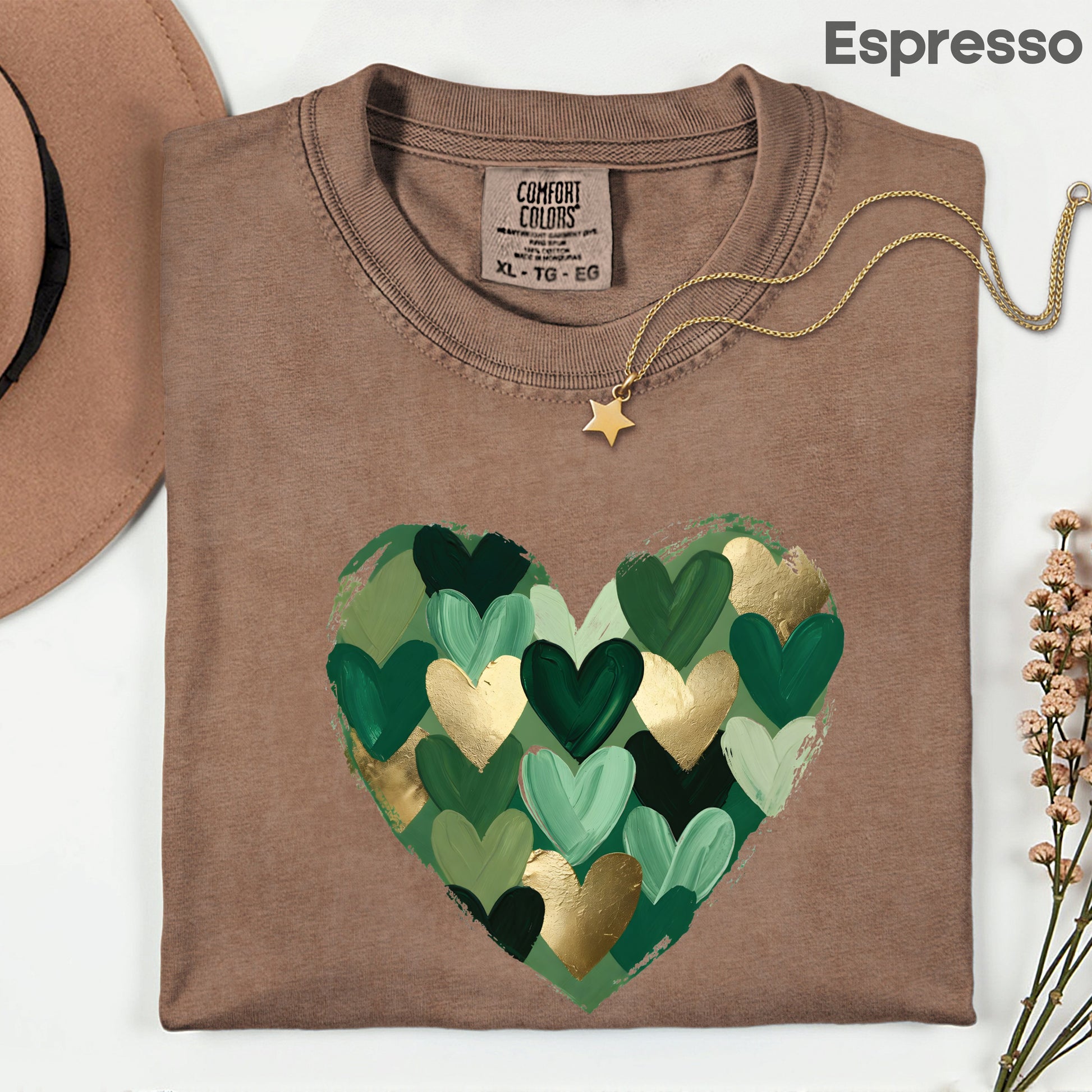 St. Patrick’s Day Heart Shirt Shamrock Sweatshirt Saint Patrick Party Tees Irish Green Sweater For Men Women Kids