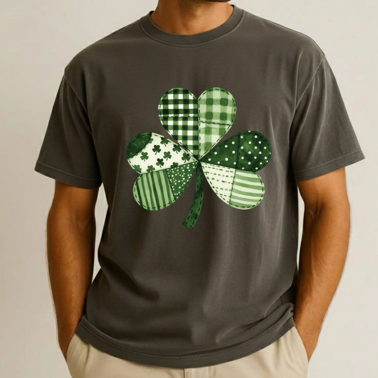 St Patrick’s Day Shirt Patchwork Shamrock Sweatshirt Saint Patrick Party Tees Irish Green Sweater For Men Women Kids